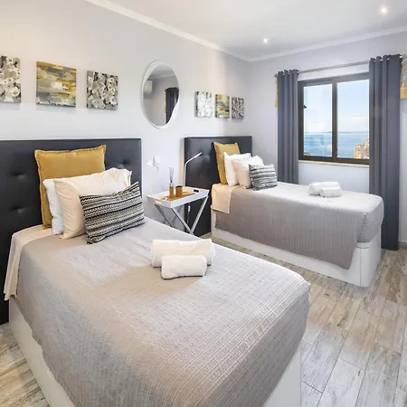 In With Terrace Apartment *